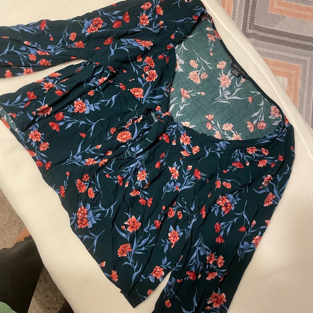 American Eagle Outfitters top
